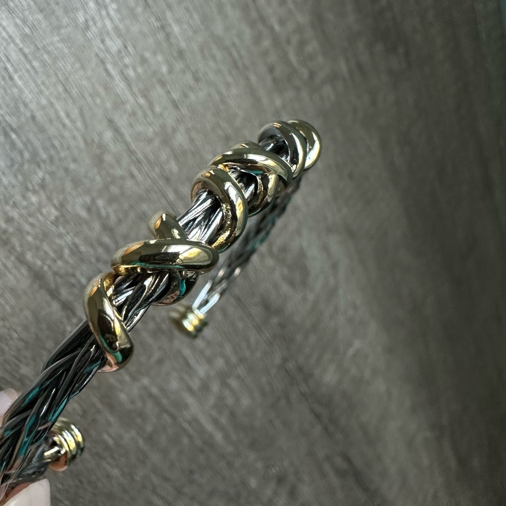 Two-Tone Braided Cuff - Picture 4 of 4